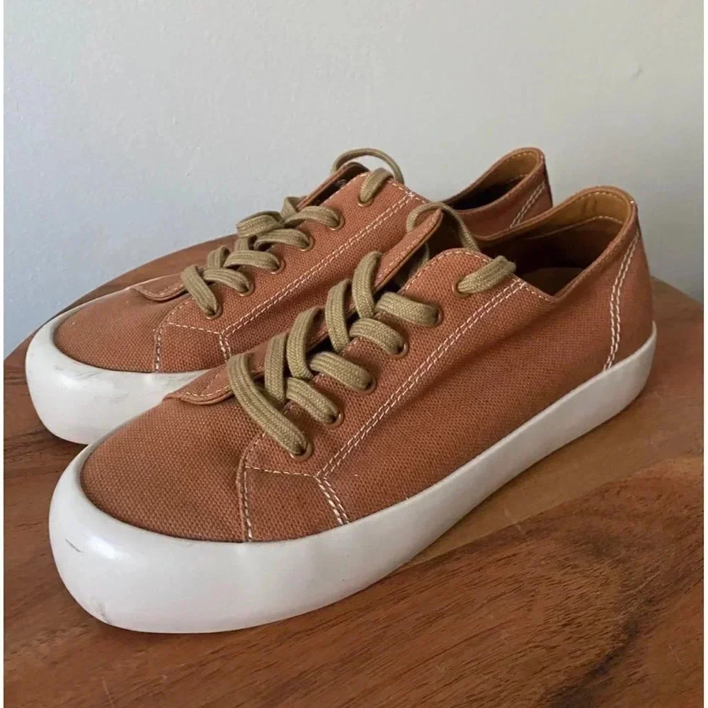 VINCE Shoes Women’s 6 Norwell Canvas Sneaker